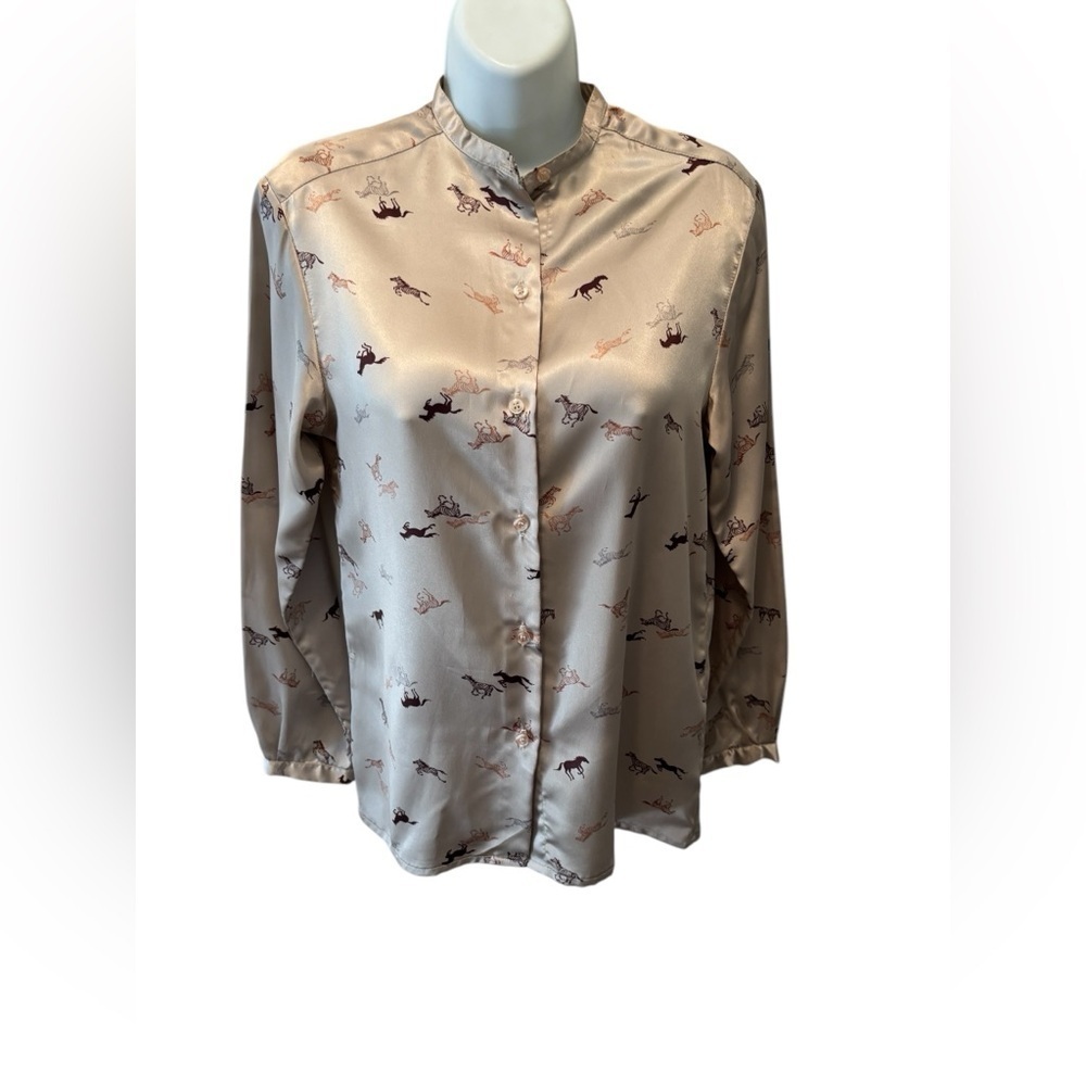 VTG John Meyer Horse Print Silky Feel Taupe Blouse Sz 6 Horses Zebra Safari LS